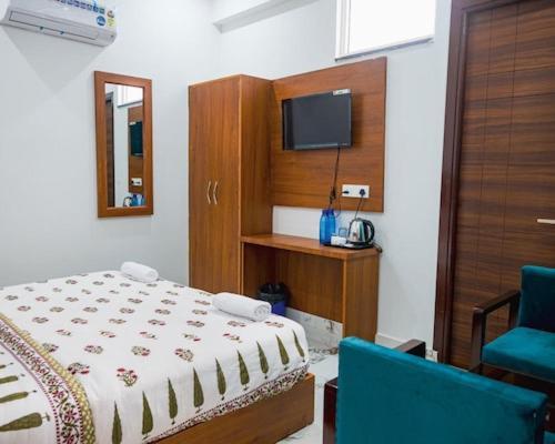 Hotel Parth Inn Rishīkesh Zewnętrze zdjęcie